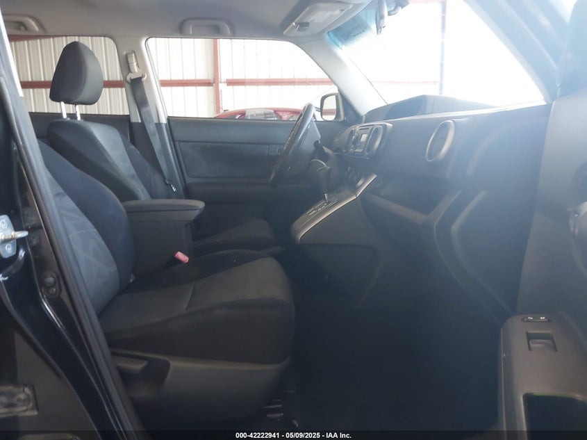 2012 SCION XB VIN: JTLZE4FEXCJ030015