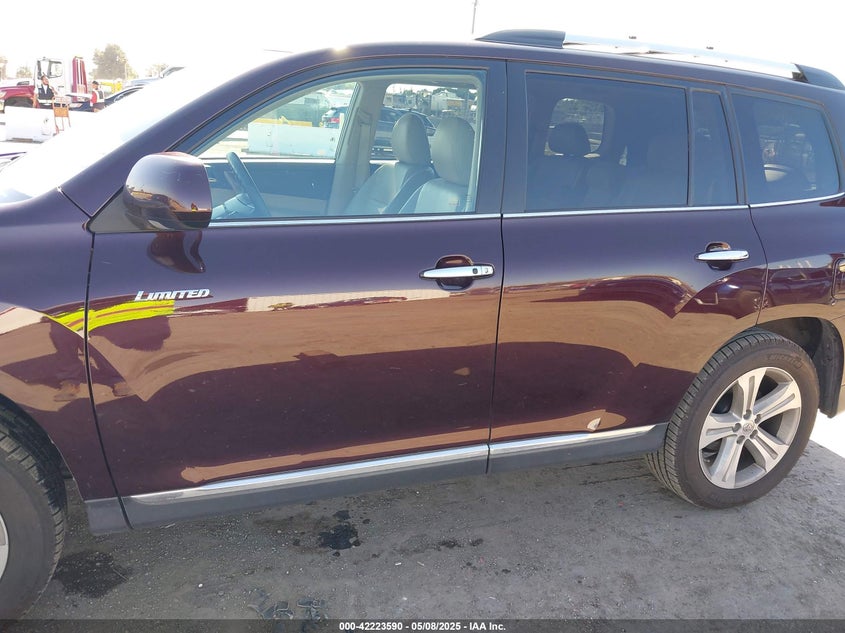 2013 TOYOTA HIGHLANDER LIMITED V6 - 5TDDK3EH7DS276173