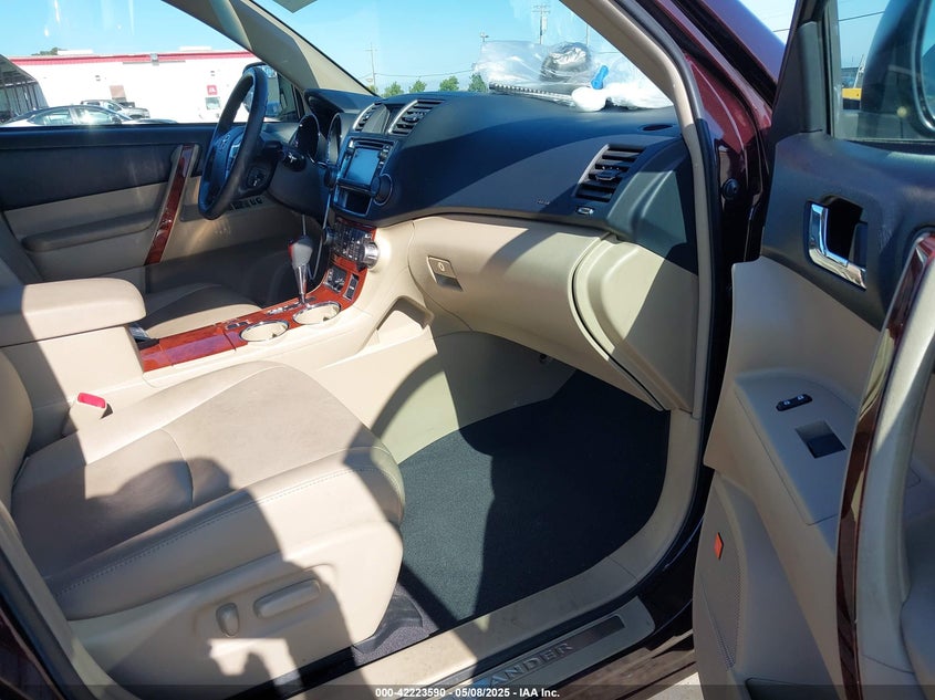 2013 TOYOTA HIGHLANDER LIMITED V6 - 5TDDK3EH7DS276173