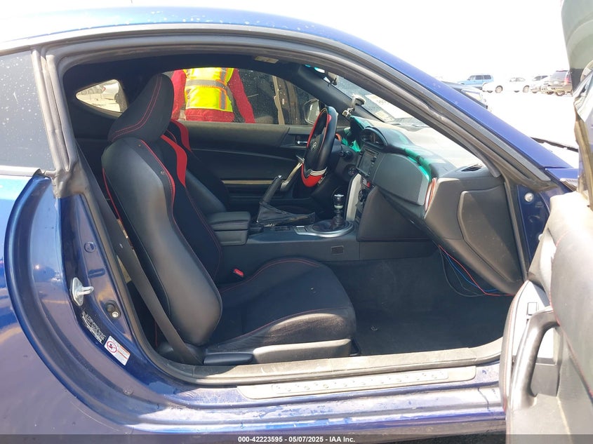 2015 SCION FR-S VIN: JF1ZNAA18F9712580