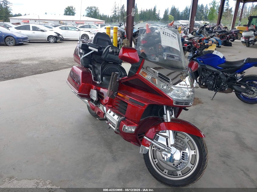 1HFSC2231XA103716 HONDA GOLDWING Photo 1