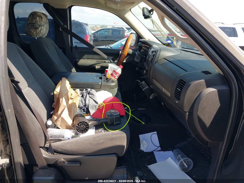 2008 CHEVROLET SILVERADO 1500 VIN: 1GCEK19J68Z166676