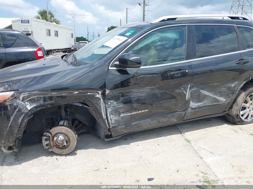 2015 Jeep Cherokee Limited VIN: 1C4PJLDS6FW560264 Lot: 42224063
