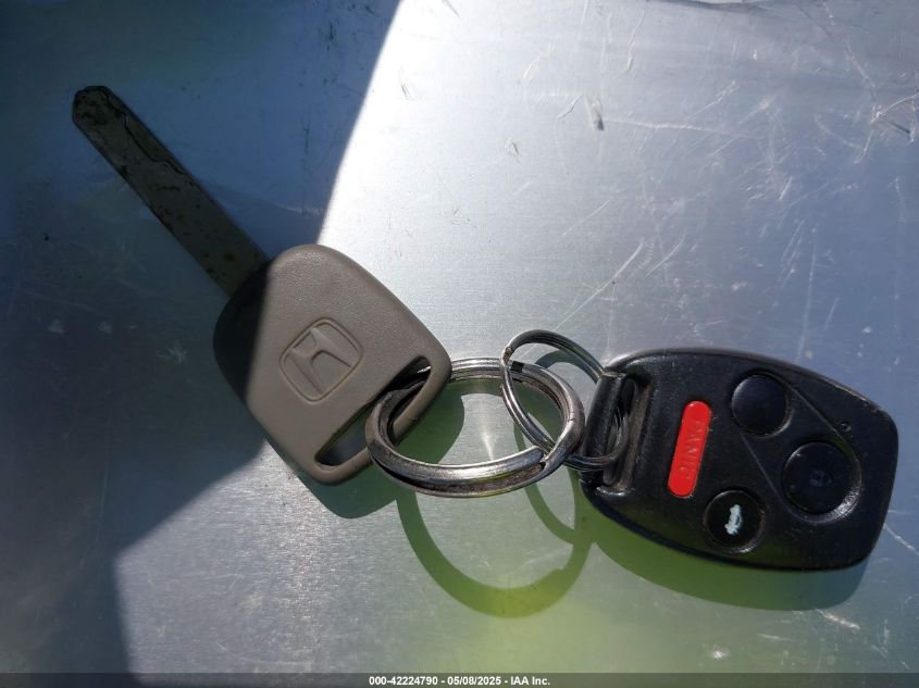 2003 Honda Accord 2.4 Ex VIN: JHMCM56613C077973 Lot: 42224790