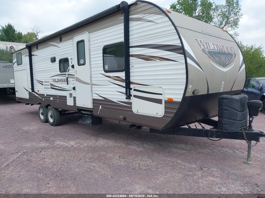 4X4TWDF27HA259449 FORR RIVER W 2017