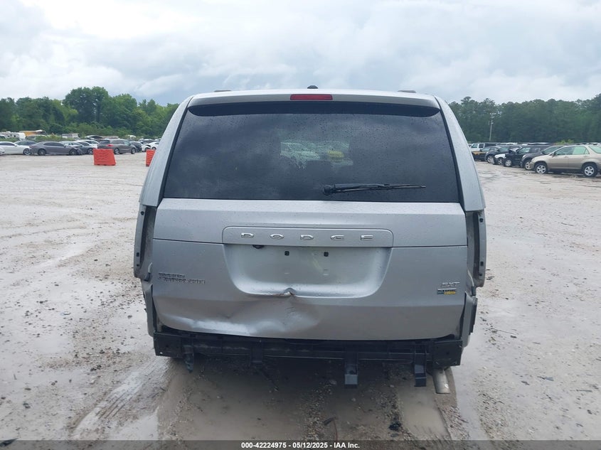 2019 DODGE GRAND CARAVAN SXT - 2C4RDGCG9KR716448
