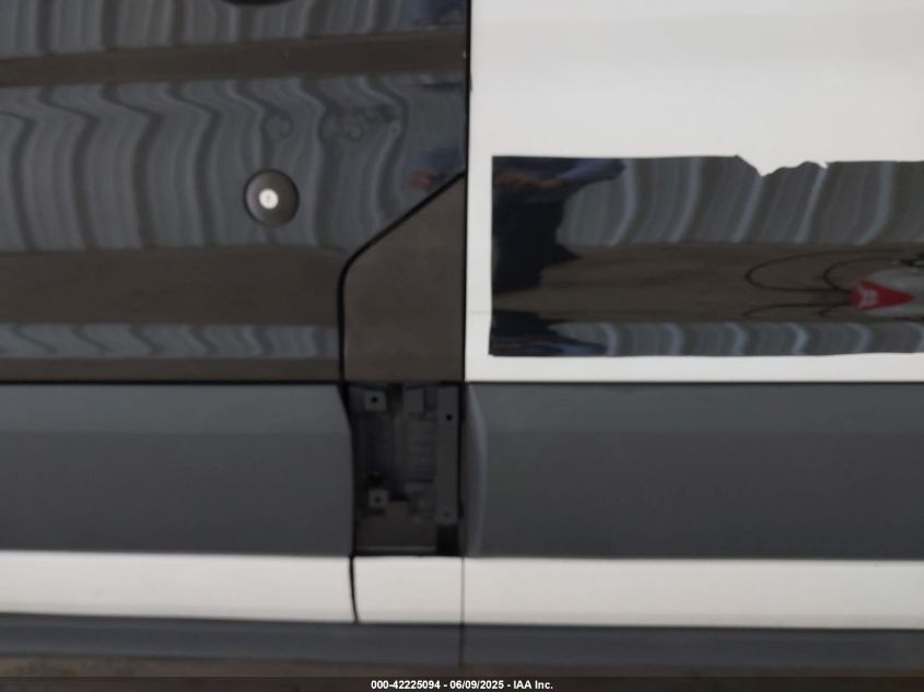 2015 Ford Transit-250 VIN: 1FTYR2CM4FKA84470 Lot: 42225094