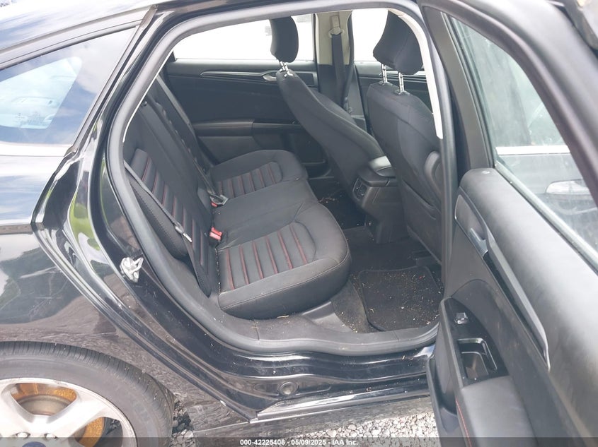 2015 FORD FUSION VIN: 3FA6P0H76FR289844