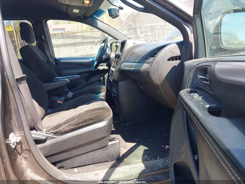 2015 DODGE GRAND CARAVAN SE - 2C4RDGBG4FR710242