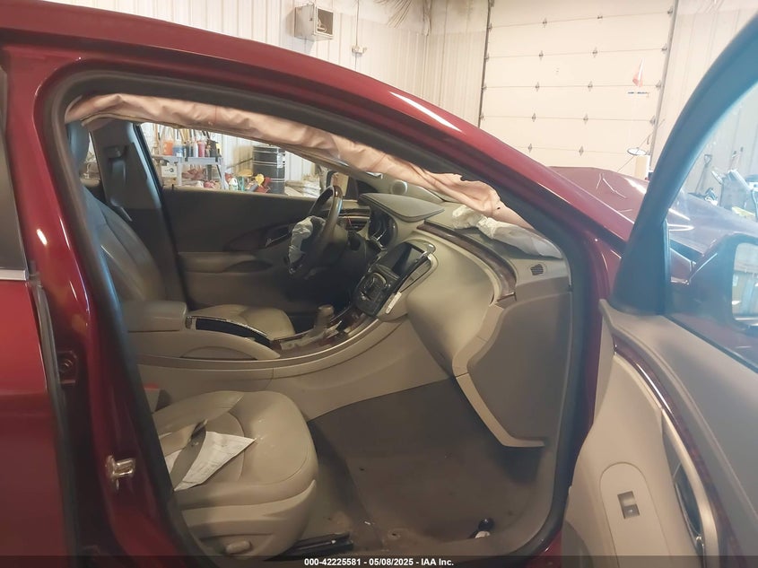 2010 BUICK LACROSSE VIN: 1G4GE5EV1AF225992