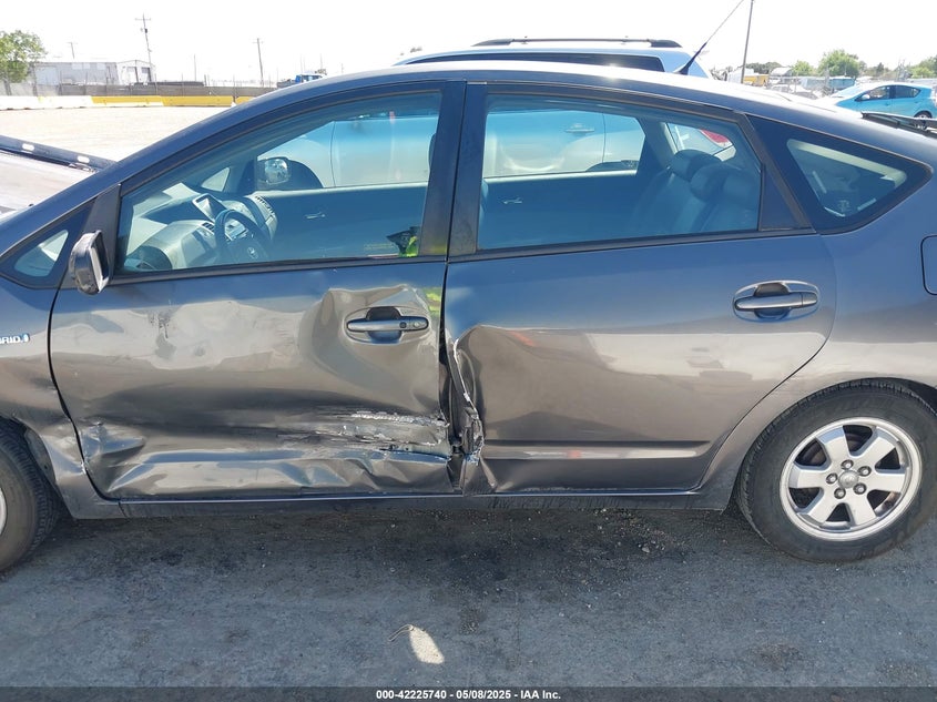 2007 TOYOTA PRIUS VIN: JTDKB20UX73217307