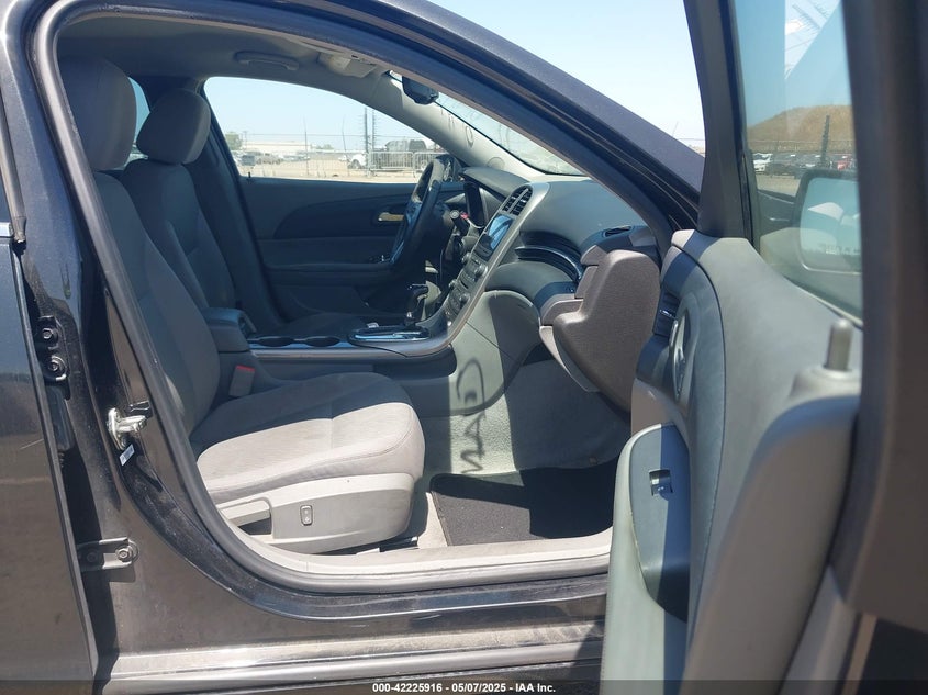2013 CHEVROLET MALIBU VIN: 1G11B5SA2DF259621