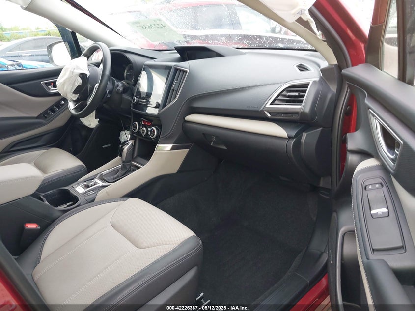 2024 SUBARU FORESTER LIMITED - JF2SKALC2RH425833