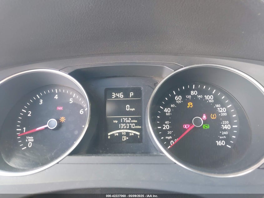 2015 VOLKSWAGEN JETTA 1.8T SE - 3VWD17AJXFM261556