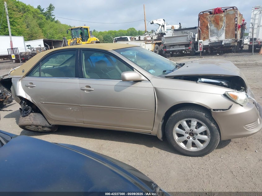 2005 Toyota Camry Le VIN: 4T1BE32K15U962636 Lot: 42227300