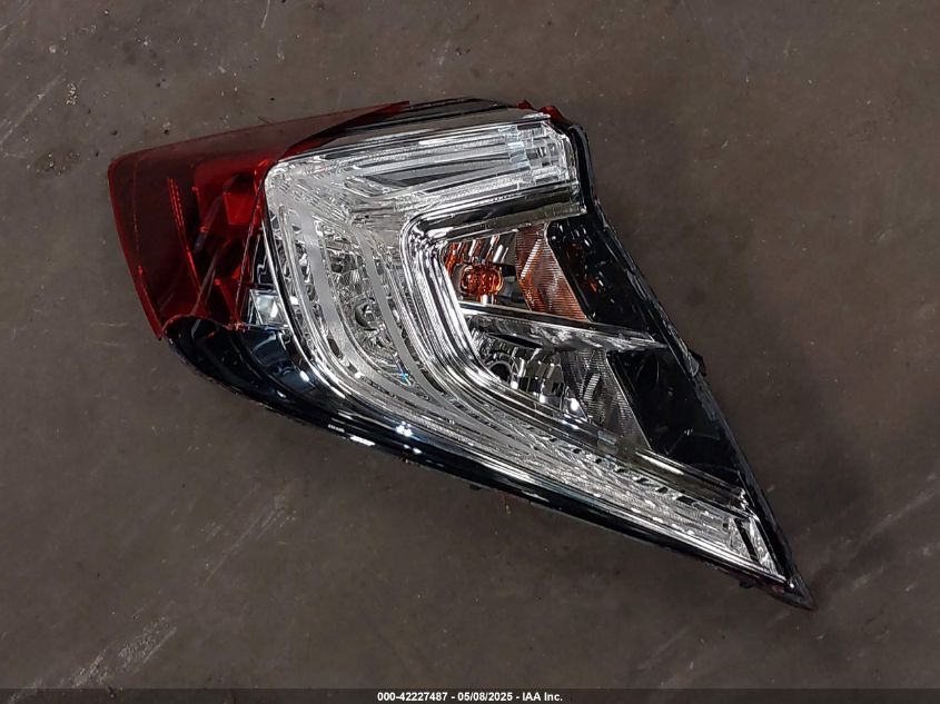 2020 Honda Civic Sport VIN: 19XFC2F87LE208883 Lot: 42227487