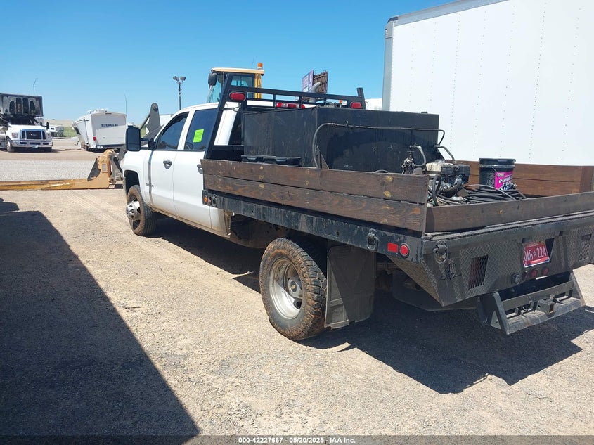 1GB4CYCG3HF210668 2017 CHEVROLET SILVERADO photo no. 3