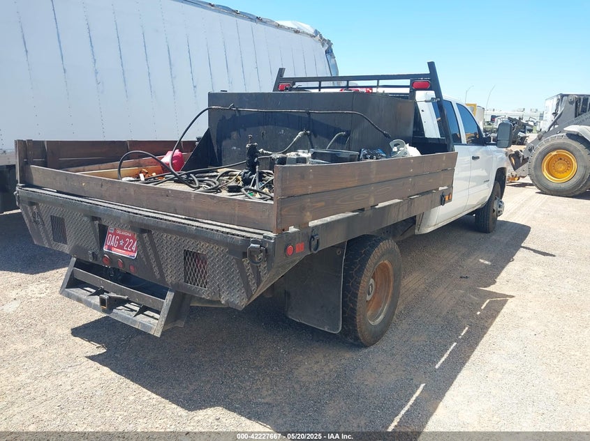 1GB4CYCG3HF210668 2017 CHEVROLET SILVERADO photo no. 4