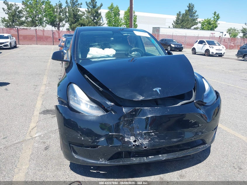 VIN 5YJYGDEE1MF149082 2021 TESLA MODEL Y LONG RANGE DUAL MOTOR ALL-WHEEL DRIVE