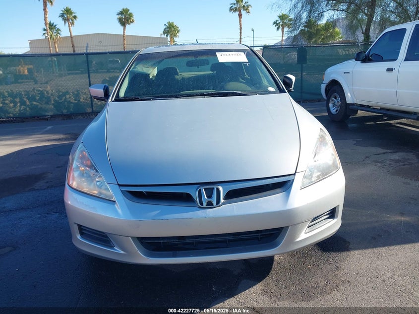 2007 HONDA ACCORD VIN: 1HGCM568X7A112080