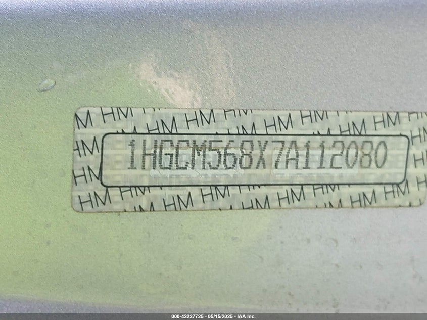 2007 HONDA ACCORD VIN: 1HGCM568X7A112080