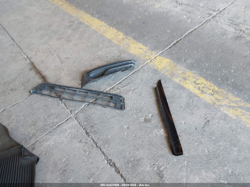 2024 Toyota Corolla Hybrid Le VIN: JTDBDMHE1RJ009804 Lot: 42227806