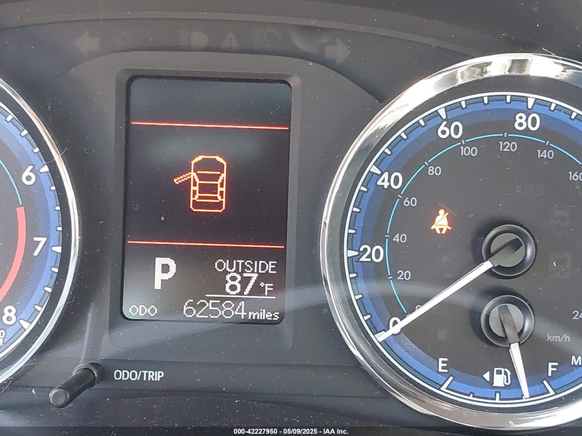 2017 TOYOTA COROLLA VIN: 5YFBURHE2HP706468
