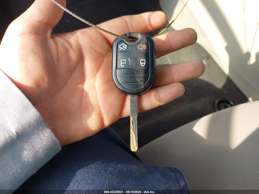 2014 FORD FIESTA VIN: 3FADP4BJ5EM226149