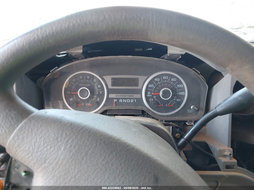 2006 FORD EXPEDITION VIN: 1FMPU16576LA01595