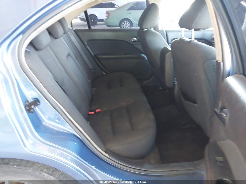 2010 FORD FUSION VIN: 3FAHP0HA3AR102508