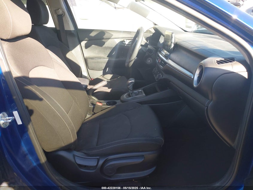 2019 KIA FORTE VIN: 3KPF24AD0KE028369