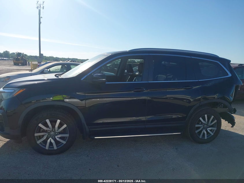 2019 HONDA PILOT VIN: 5FNYF5H56KB023379
