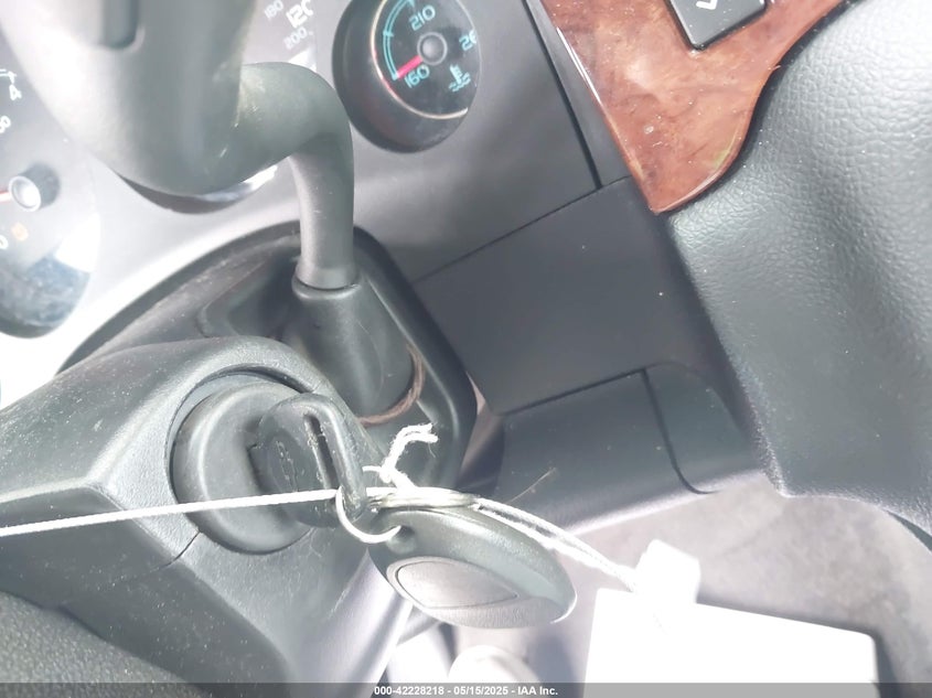 2011 Chevrolet Tahoe Ltz VIN: 1GNSCCE06BR104444 Lot: 42228218