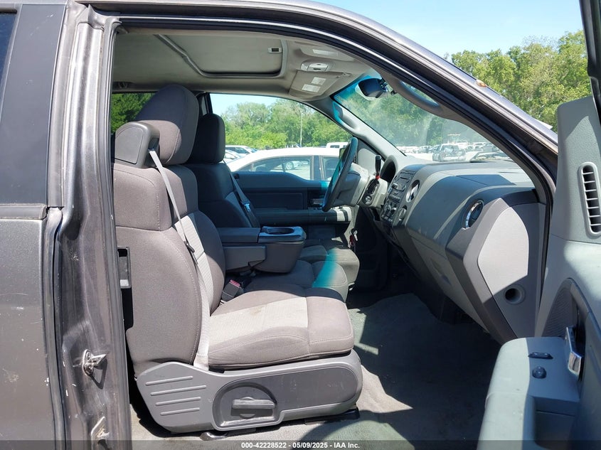 2006 FORD F-150 VIN: 1FTPX12V16NB63132