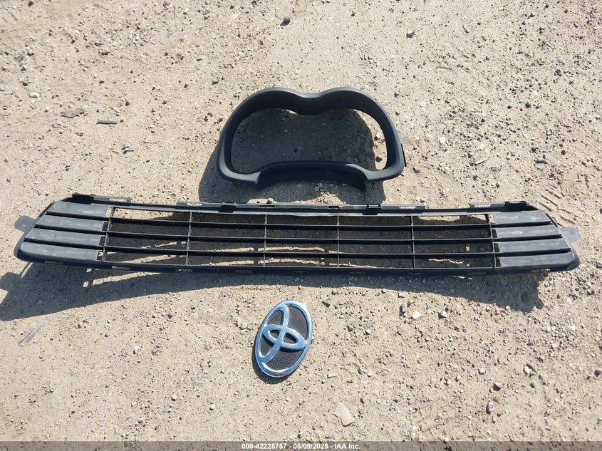 2013 TOYOTA COROLLA LE - 2T1BU4EE2DC965110