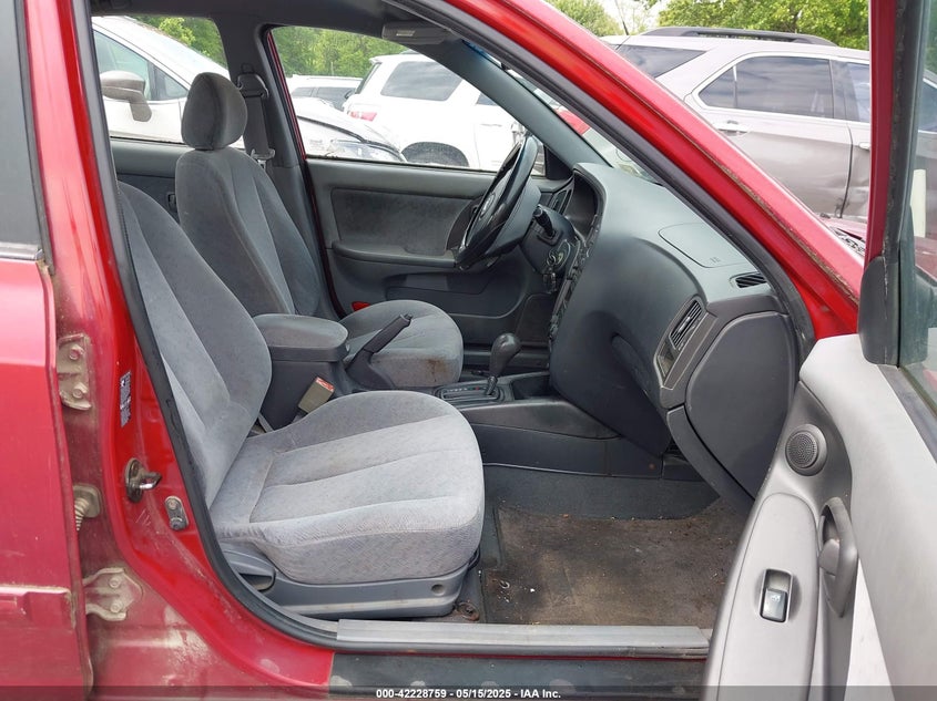 2006 HYUNDAI ELANTRA VIN: KMHDN46D56U225970