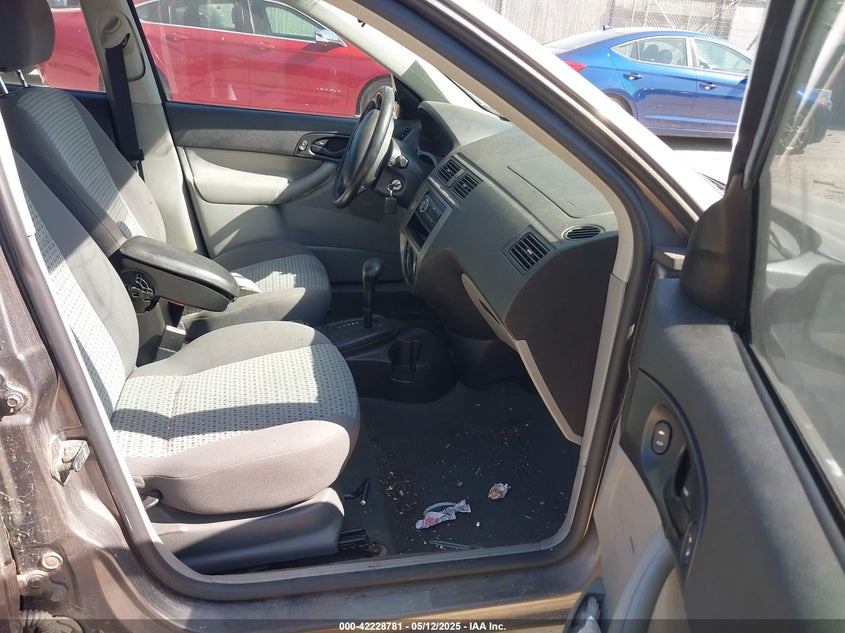 2006 FORD FOCUS VIN: 1FAHP34N66W107376