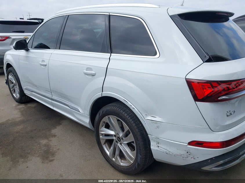 VIN WA1LXBF73PD005733 2023 AUDI Q7 PREMIUM PLUS 55 TFSI QUATTRO TIPTRONIC