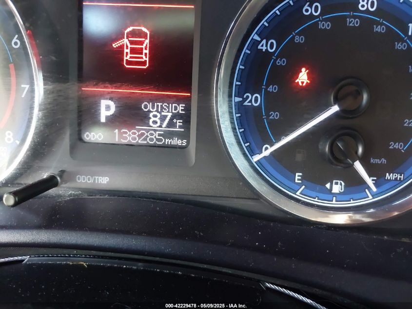 2018 Toyota Corolla Le VIN: 5YFBURHE1JP834688 Lot: 42229478