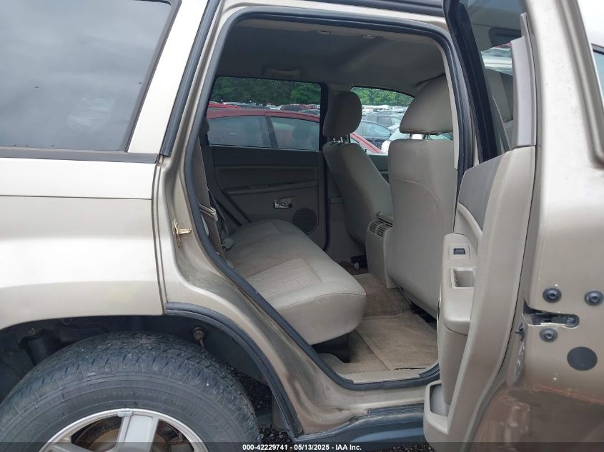 2005 Jeep Grand Cherokee Laredo VIN: 1J4GS48K05C640084 Lot: 42229741