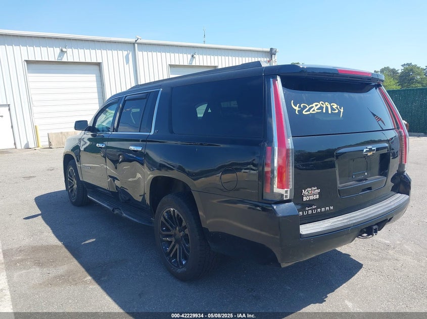 2015 CHEVROLET SUBURBAN 1500 LT - 1GNSKJKC5FR275357