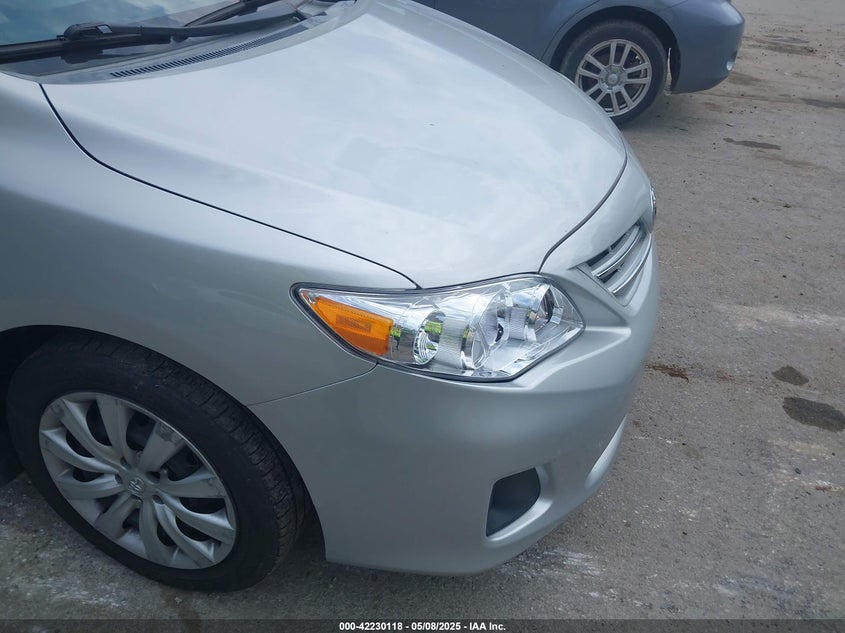 2013 TOYOTA COROLLA VIN: 2T1BU4EEXDC052854