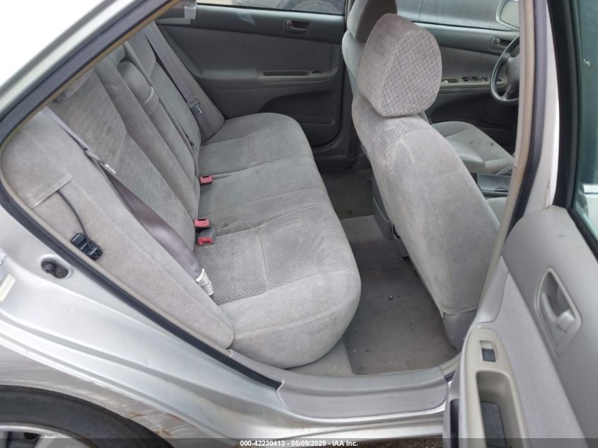 2002 Toyota Camry Le VIN: 4T1BE32K42U515987 Lot: 42230413