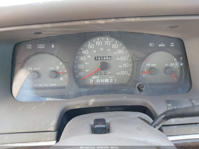 1999 Mercury Grand Marquis Gs VIN: 2MEFM74W6XX626426 Lot: 42231219