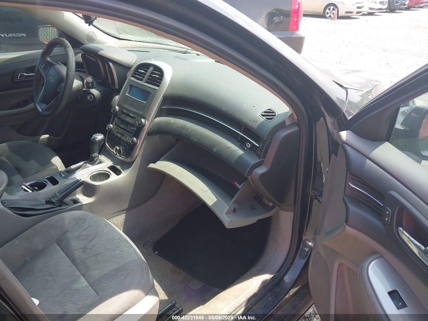 2014 CHEVROLET MALIBU VIN: 1G11A5SL3EF252733