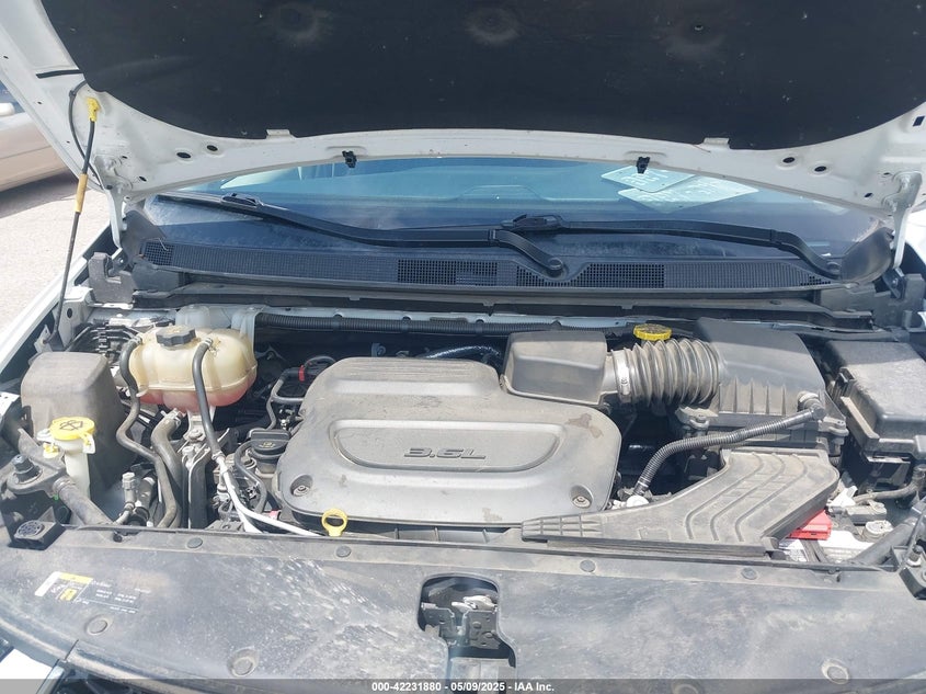 2021 Chrysler Pacifica Touring VIN: 2C4RC1FG6MR526427 Lot: 42231880