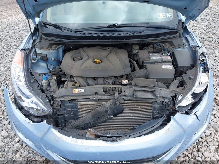 2012 HYUNDAI ELANTRA VIN: KMHDH4AE8CU317402