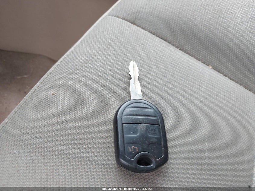 2010 FORD ESCAPE VIN: 1FMCU0D71AKB76405