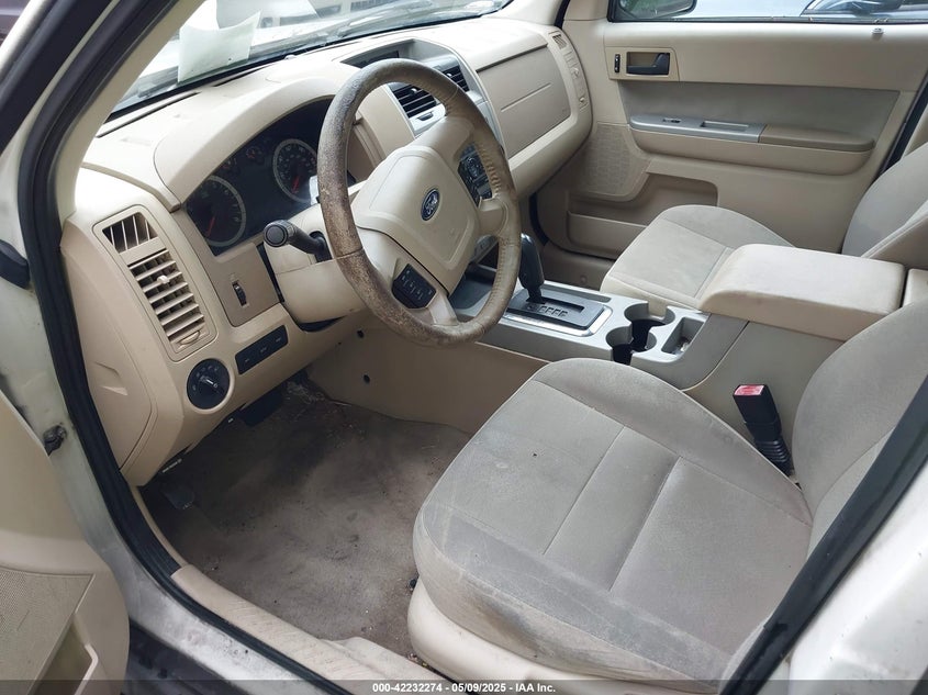 2010 FORD ESCAPE VIN: 1FMCU0D71AKB76405