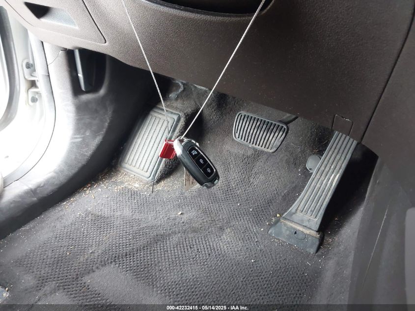 2020 Hyundai Santa Fe Sel VIN: 5NMS33AD7LH228875 Lot: 42232415